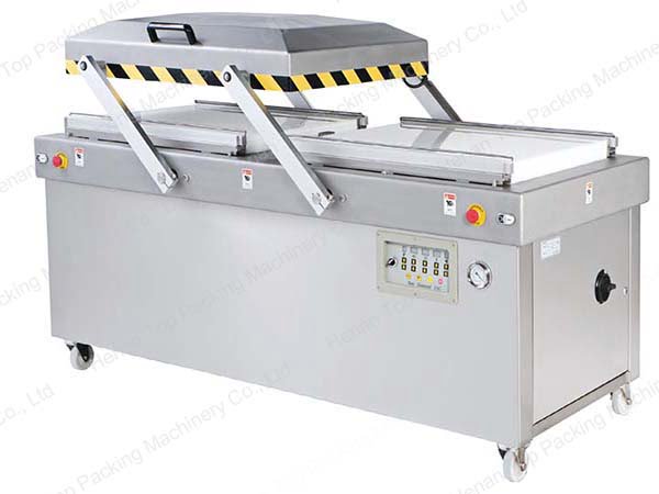 The meat packaging machine is to keep meat fresh by vacuuming air.