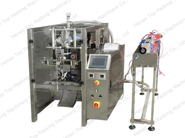 Juice packing machine coinsists of lapel machine and pump