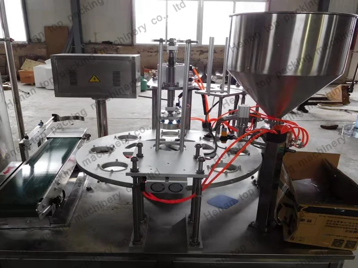 Automatic yogurt cup filling and sealing machine