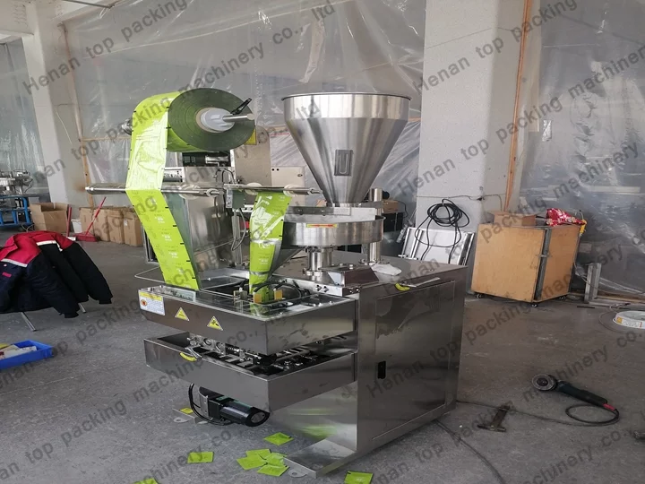 Exported tea packaging machine