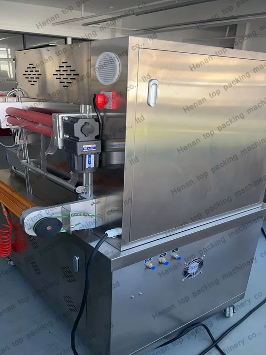 Modified atmosphere packaging machine