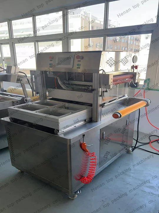 Industrial modified atmosphere packing machine